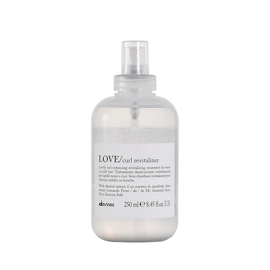 Davines LOVE Curl Revitalizer, Elasticizing Refresh Spray for Wavy and Curly Hair - Strong Anti-Frizz Control to Boost Vitality & Elasticity Between Shampoos with Almond Extract, 8.45 Fl Oz